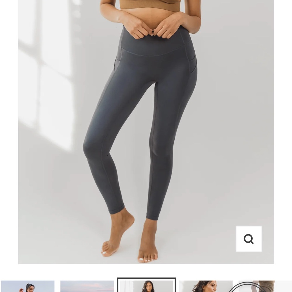 BLANQI Hipster Compression Leggings